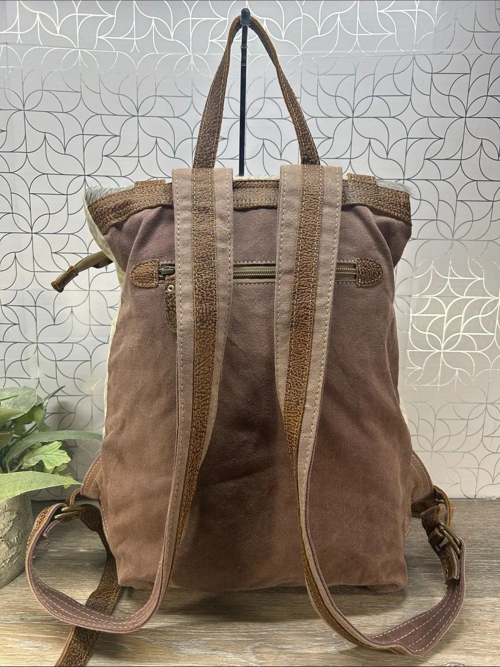 3375 Myra Bag Canvas Tote with Cream Printed Lining 253375 - Picture 2 of 5